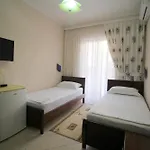 Elena 3*