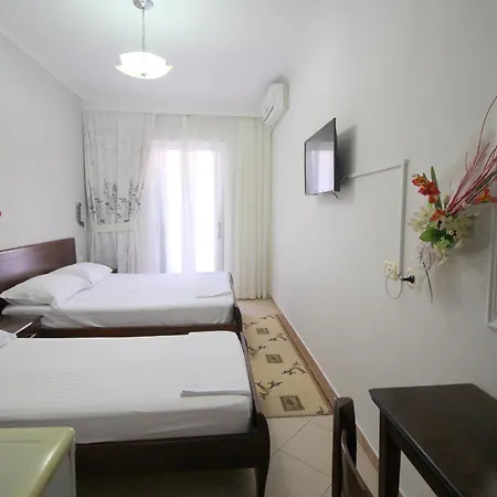 Pensionat Elena Sarandë