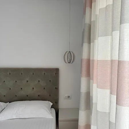 Elena 3* Saranda