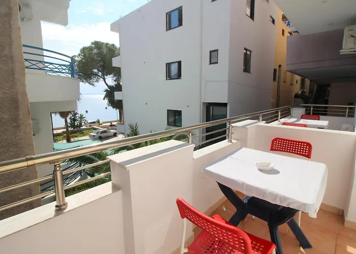 Elena 招待所 Sarandë